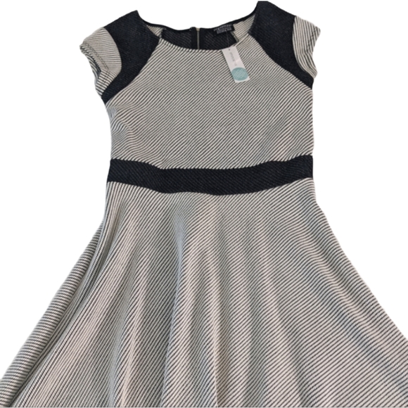 Stitch fix Dress - Picture 3 of 6